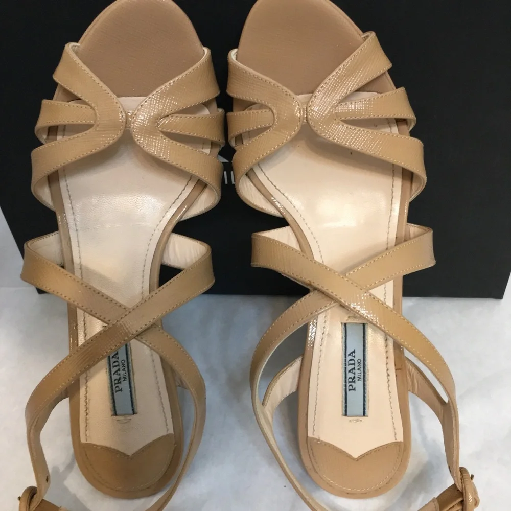 Prada Strappy Beige Patent Leather Platform Sandals Size 39 made in Italy - Picture 6 of 13